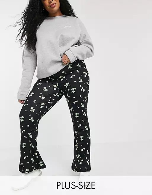 wide leg flare trouser in ditsy floral print