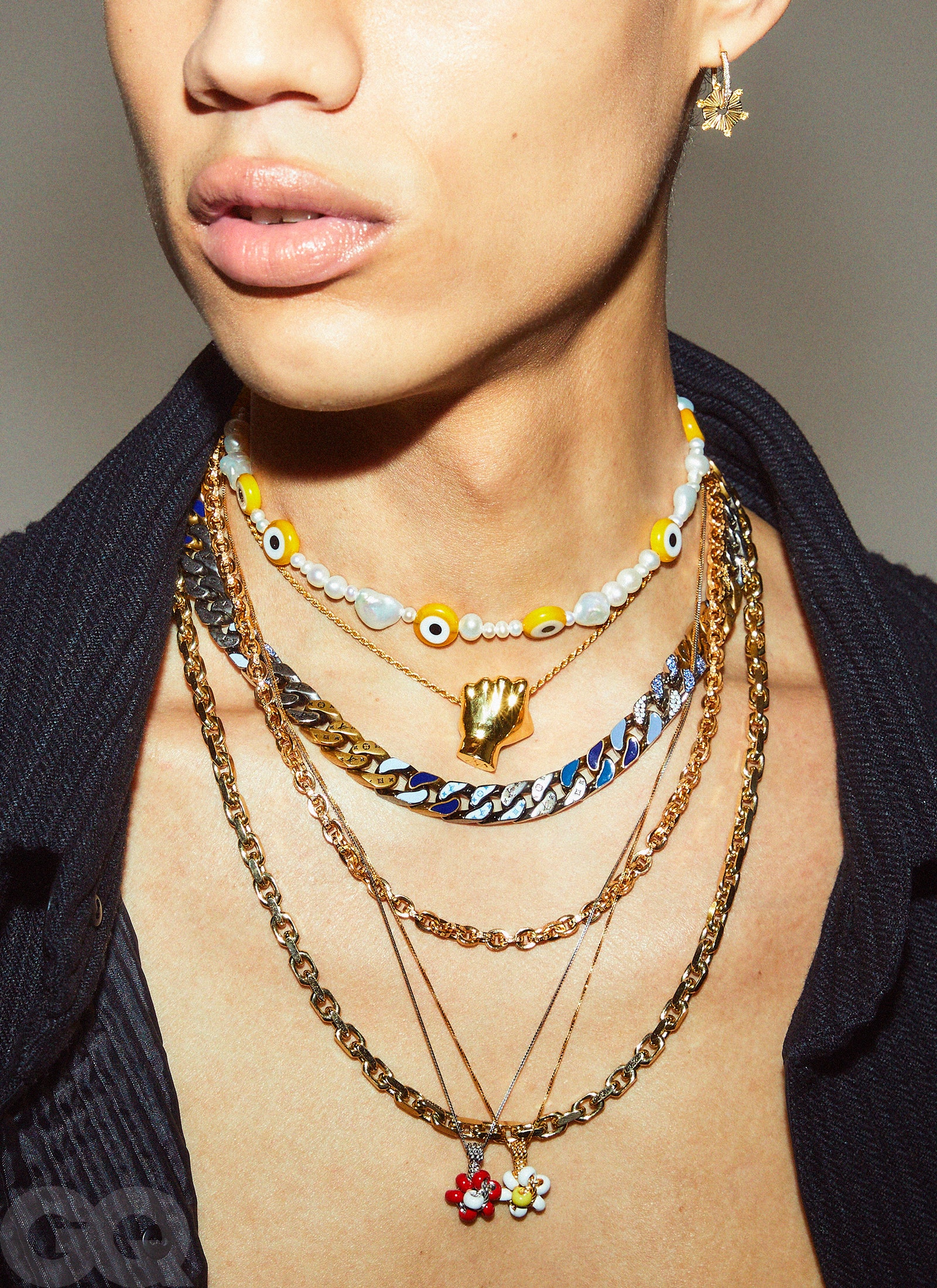 The Most Popular Men s Necklaces Trends The Streets Fashion And Music should-men-wear-jewellery-a-guide-to-getting-it-right-gold-chains