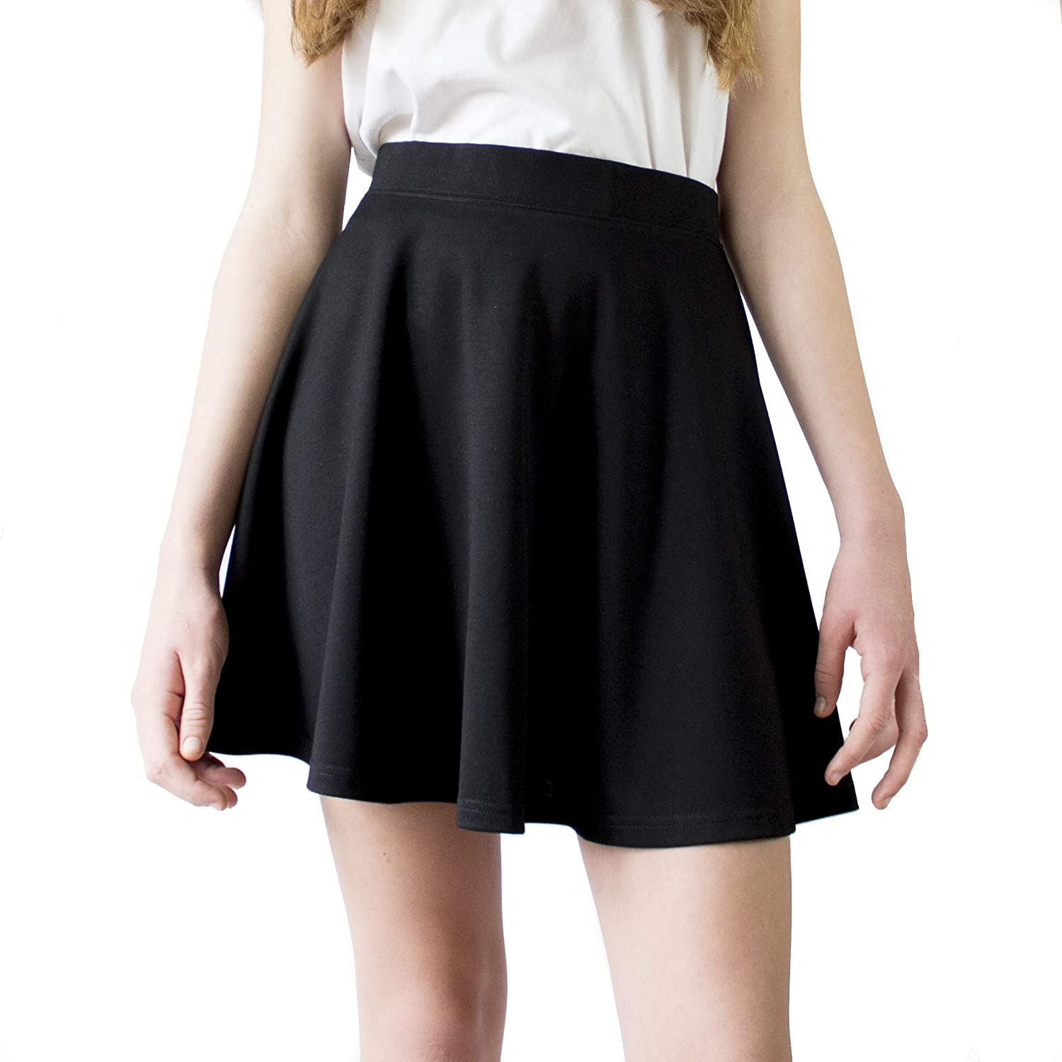 Marc Olivier Womenโs Mini Skater Skirt