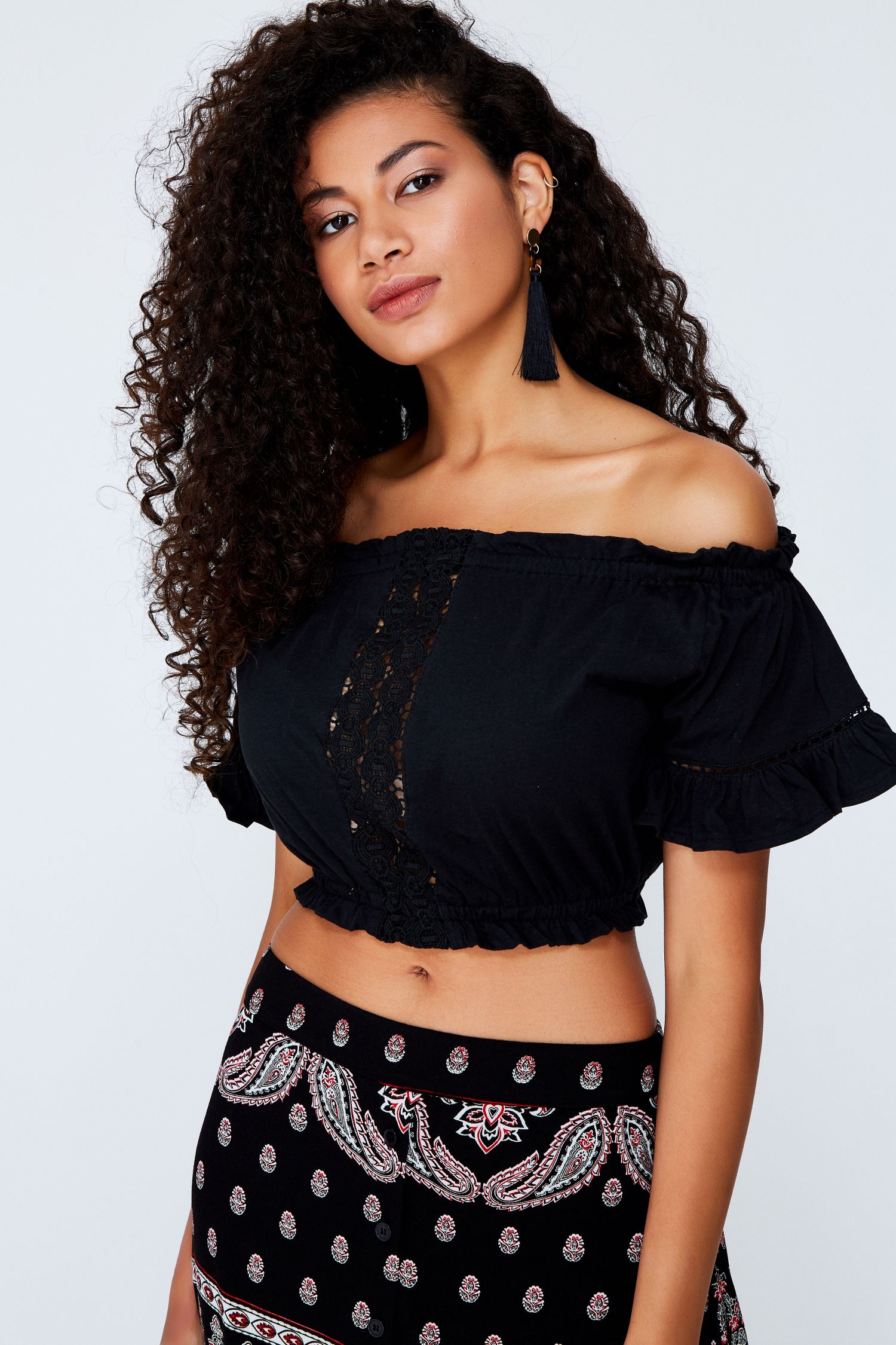 BLACK CROCHET INSERT GYPSY CROP TOP