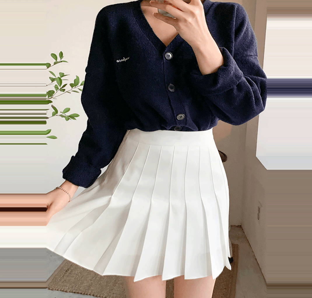 How To Find The Perfect White Pleated Skirt Matching Shoes