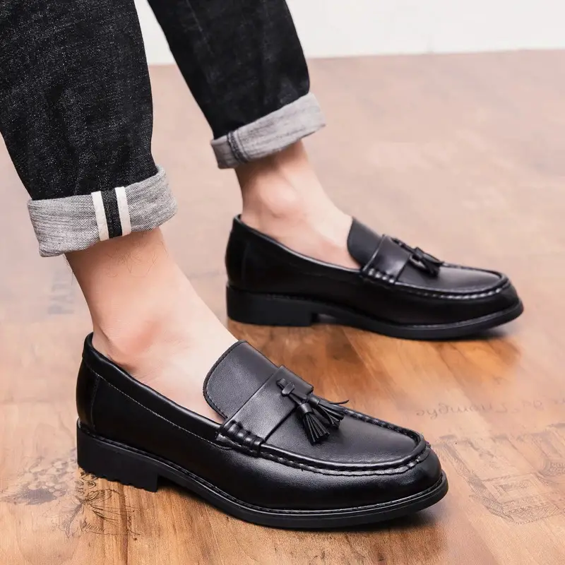Outdoor Fashion Men Leather loafers Shoes