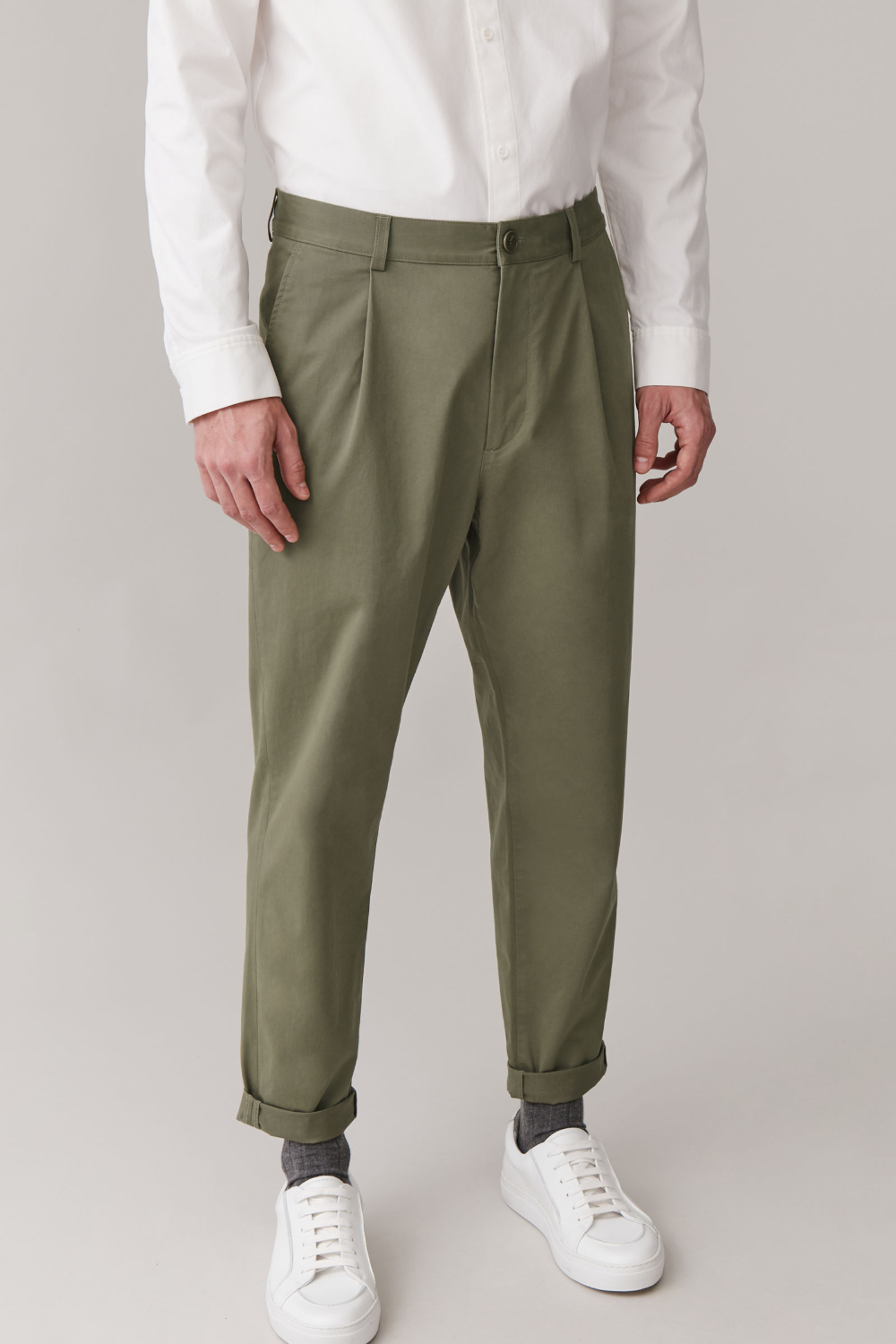 mens tapered chinos