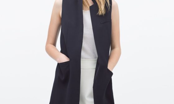 Hot Tips for Wearing a Sleeveless Blazer