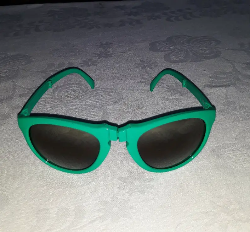Vintage rare green Porsche folding sunglasses Sunpocket original case