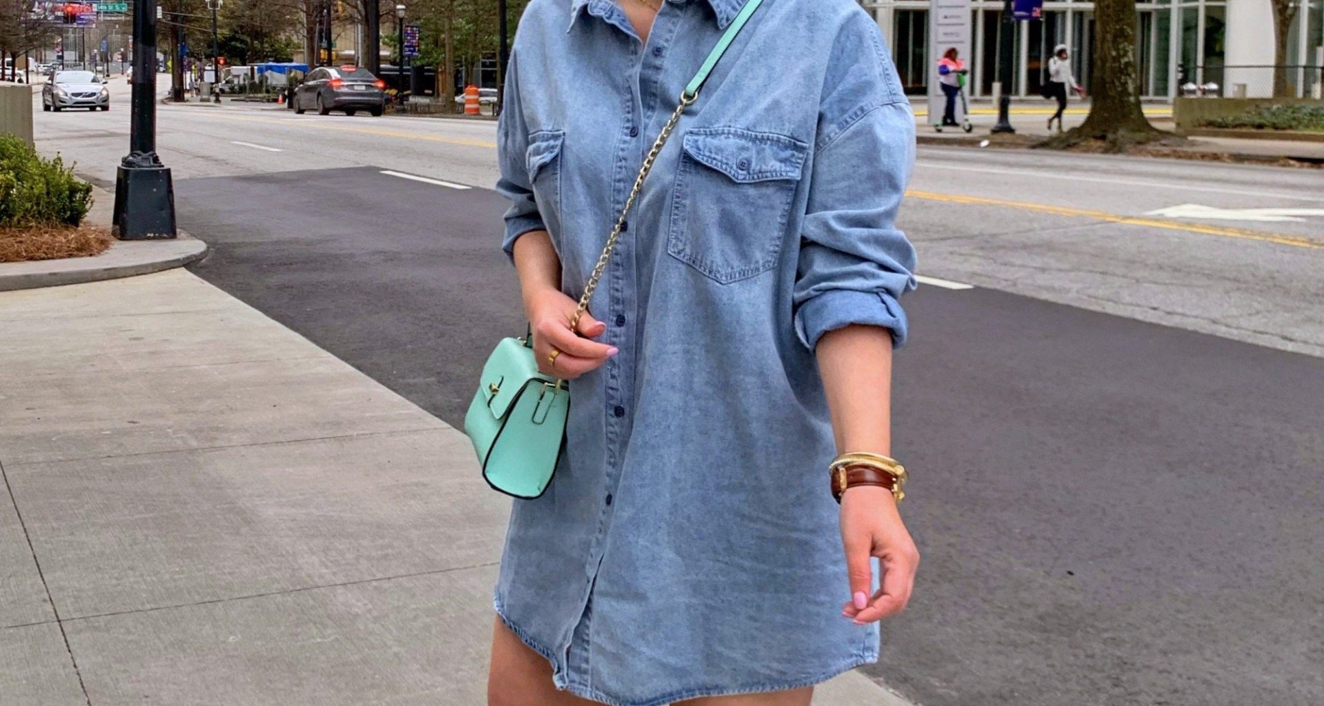 Wearing the Right Genes to Look Cool and Feminine