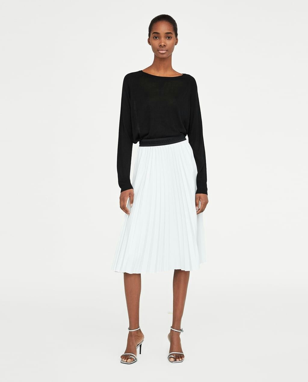 Zara faux leather white pleated skirt