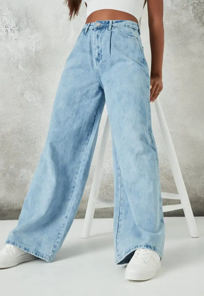 the baggy jeans