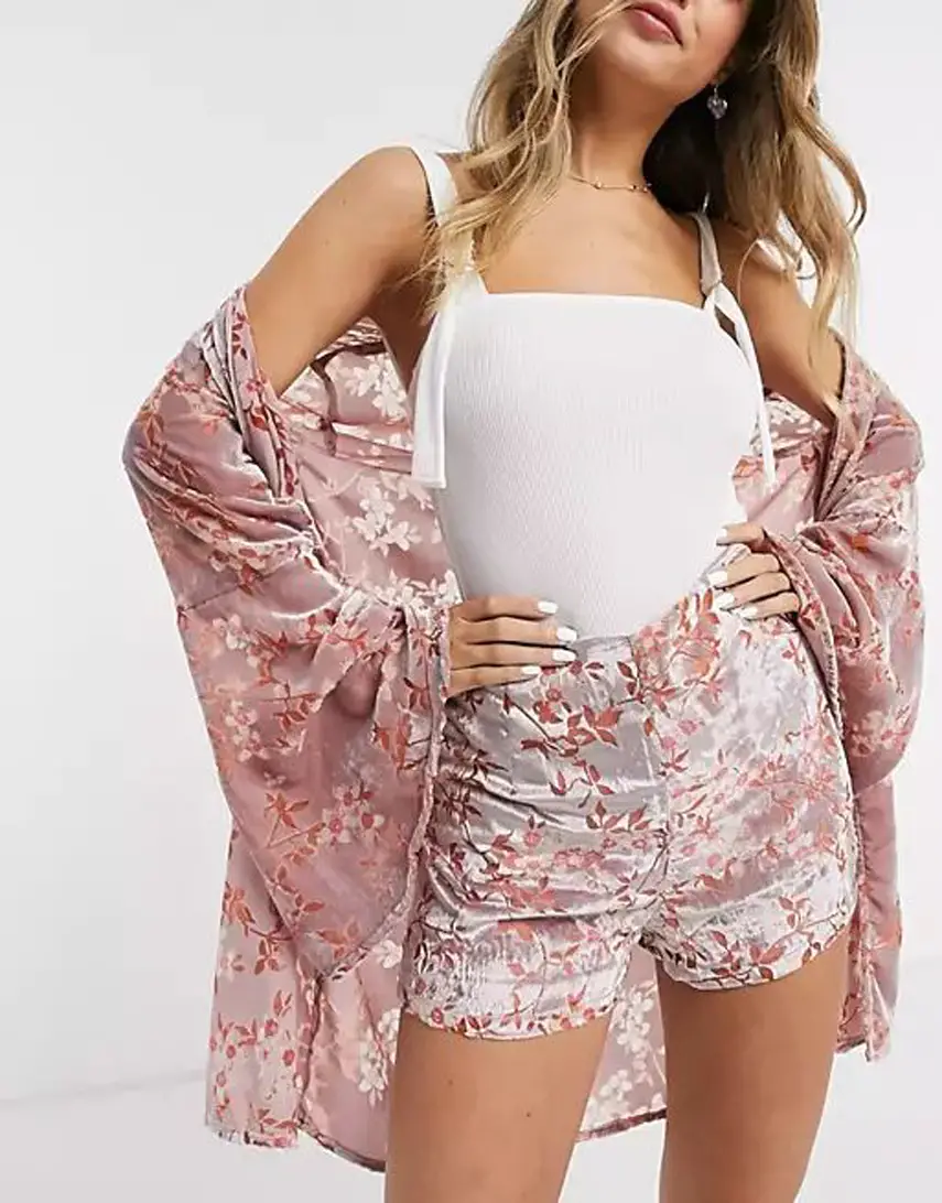 En Creme floral print shorts