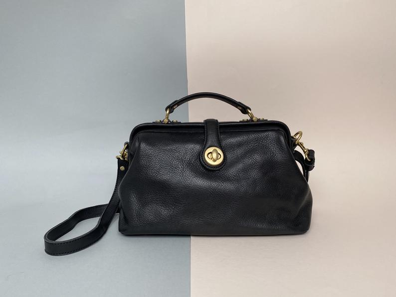 Minimalist Handmade Turn Button Leather Purse Everyday Top Handle handbag for women